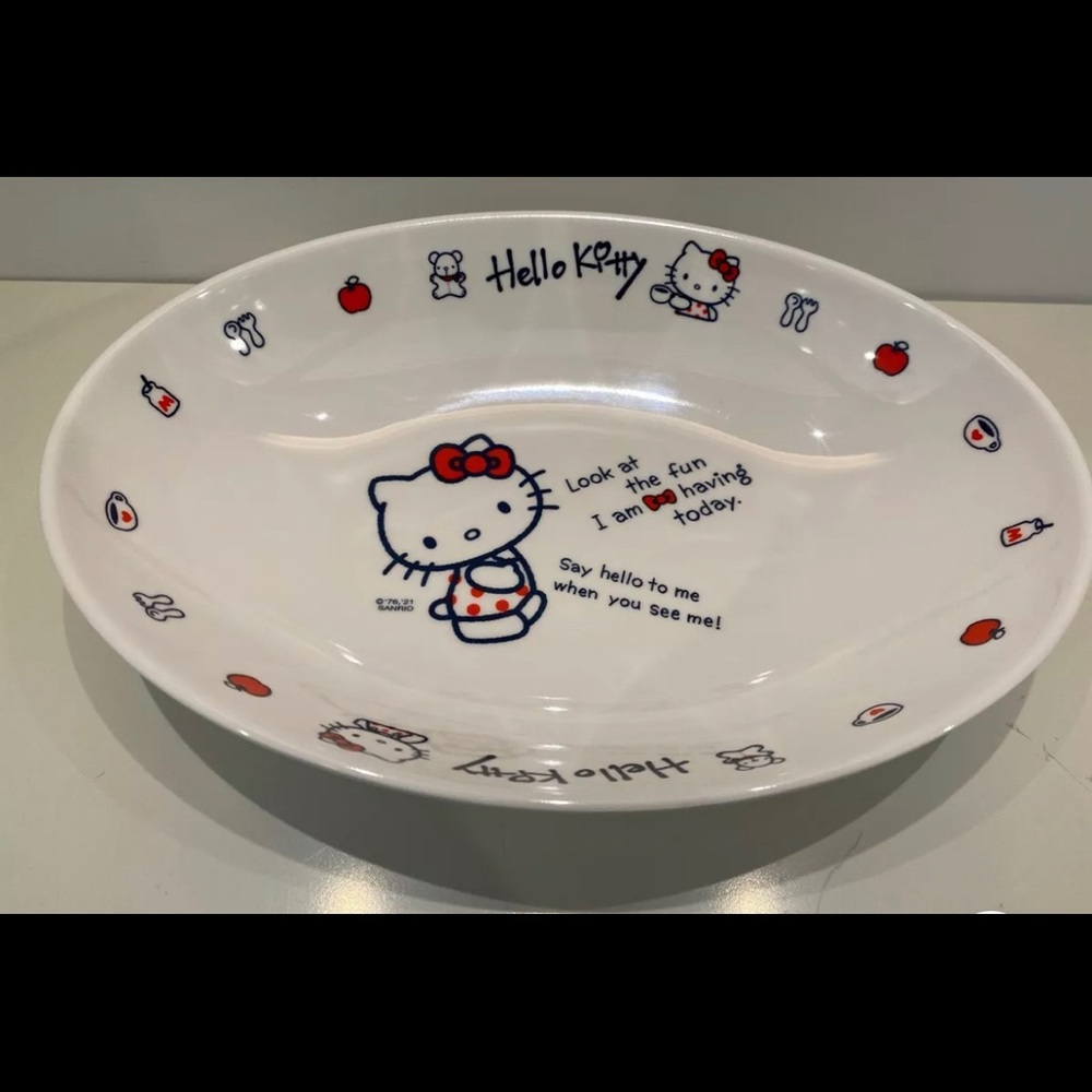 Sanrio Original Hello Kitty Curry and Pasta Plate Hello Kitty